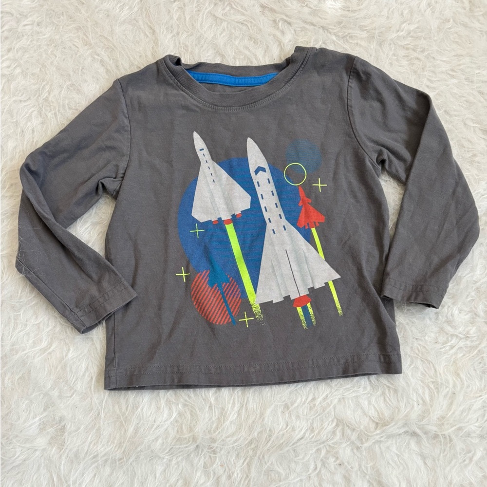 Tea Collection Boy’s Gray Long Sleeve Tee with Cool Rocket Graphic